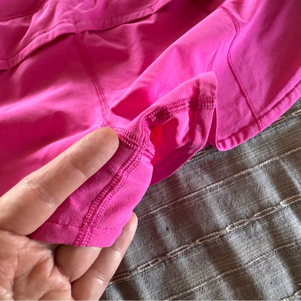 lululemon Speed Up Low-Rise Lined Short 2.5" Sonic Pink 10 - Picture 8 of 11